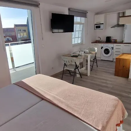 Estudios En Plaza Cabo Da Centro 公寓 穆希亚