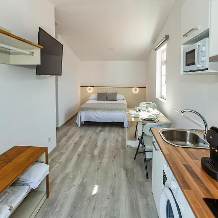 Estudios En Plaza Cabo Da Centro 公寓 穆希亚