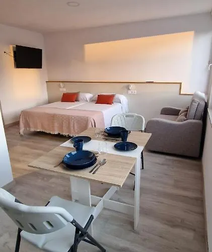 Estudios En Plaza Cabo Da Centro 4* Мухия