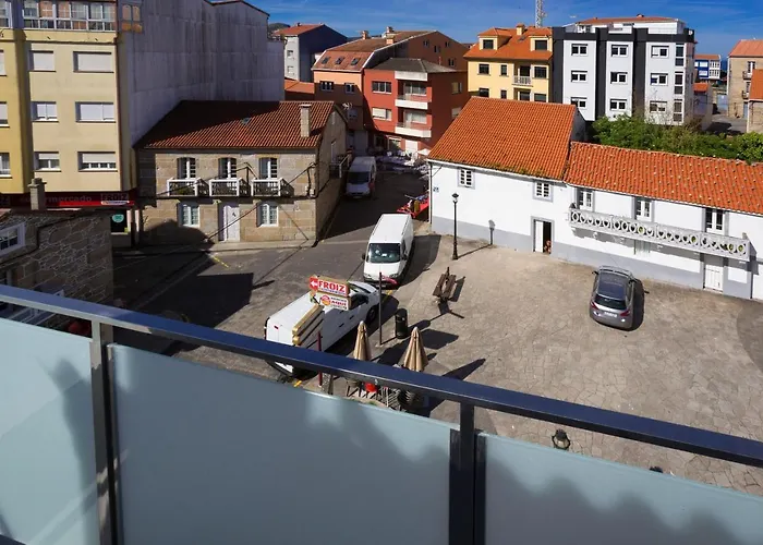 Estudios En Plaza Cabo Da Centro 4*