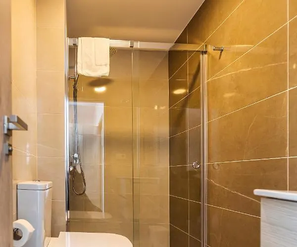 Estudios En Plaza Cabo Da Centro 4* Мухия