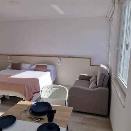 Lejlighedshotel Estudios En Plaza Cabo Da Centro 4*
