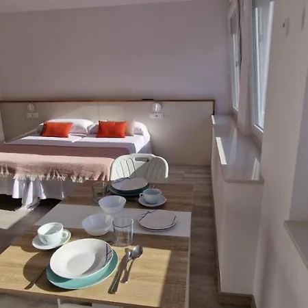 Estudios En Plaza Cabo Da Centro Apartment Muxia