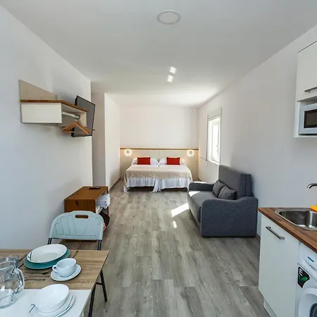 Estudios En Plaza Cabo Da Centro Muxia