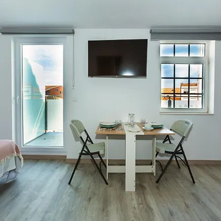 Estudios En Plaza Cabo Da Centro *