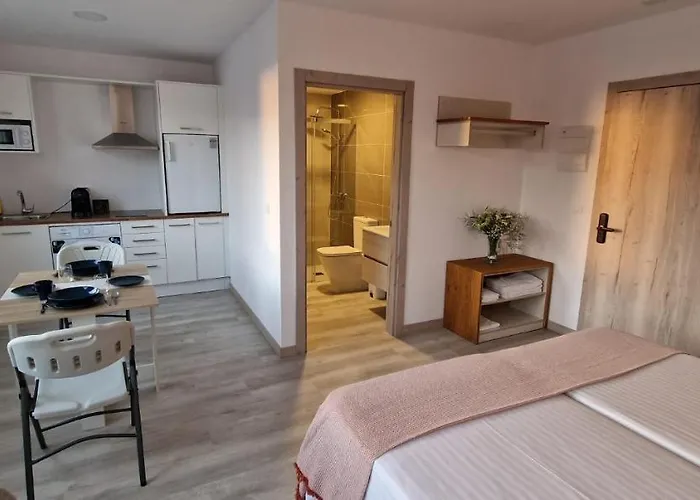 Apartment Estudios En Plaza Cabo Da Centro