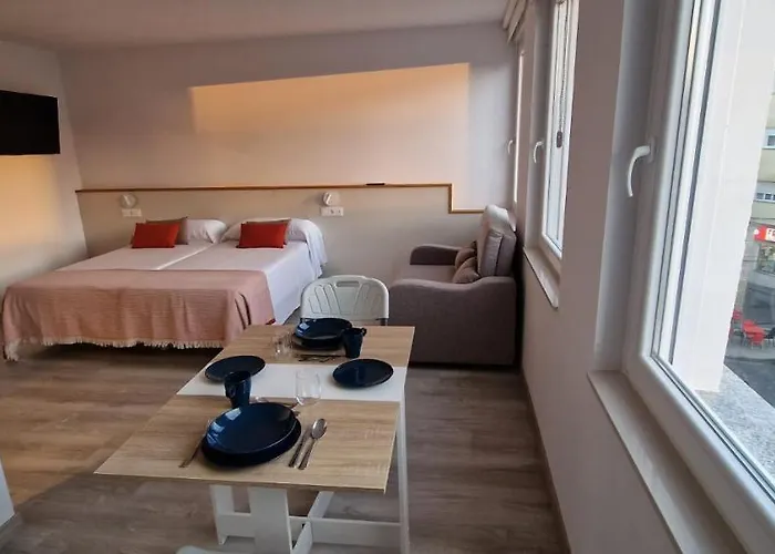 Estudios En Plaza Cabo Da Centro