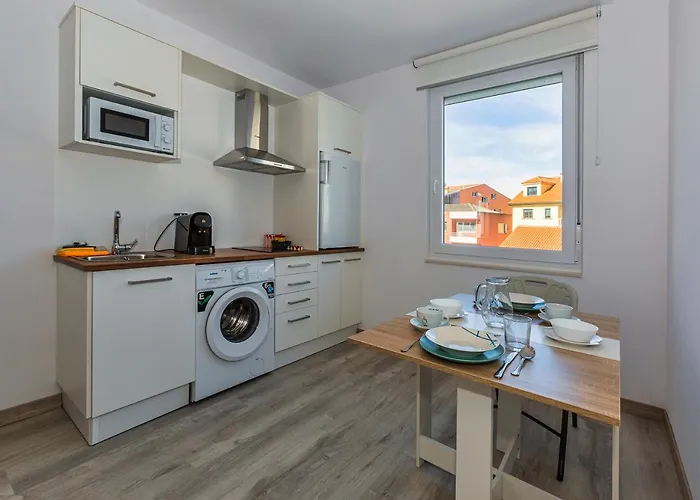 Estudios En Plaza Cabo Da Centro Apartment *