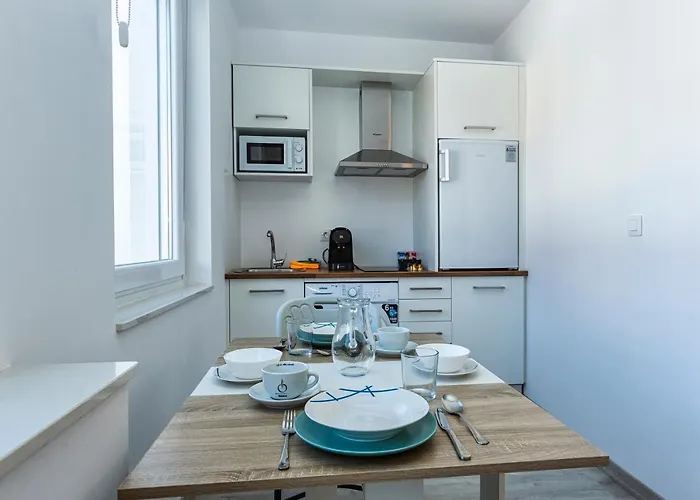 Estudios En Plaza Cabo Da Centro Apartment