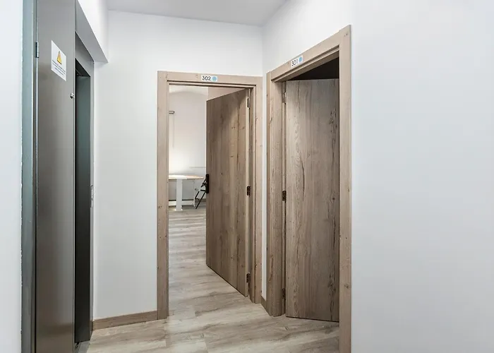 Estudios En Plaza Cabo Da Centro Appartamento *