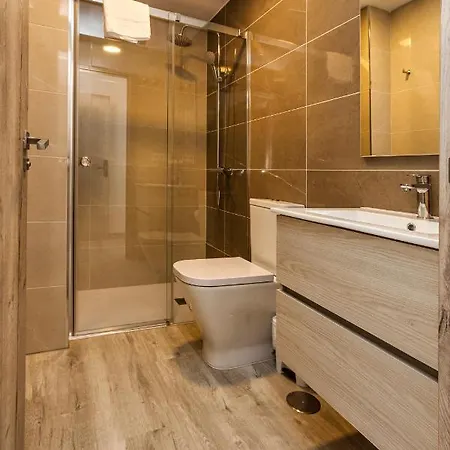 Estudios En Plaza Cabo Da Centro * Muxia