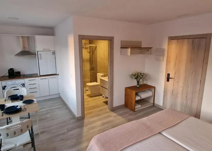 Estudios En Plaza Cabo Da Centro * Muxia